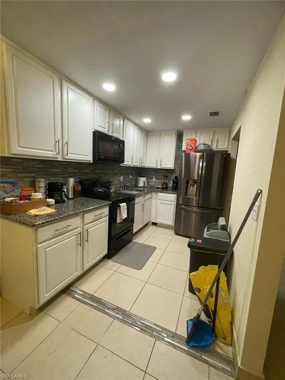 WINDSOR WEST - Residential