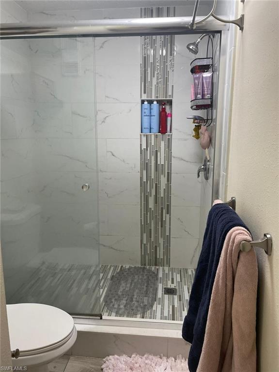 WINDSOR WEST - Residential