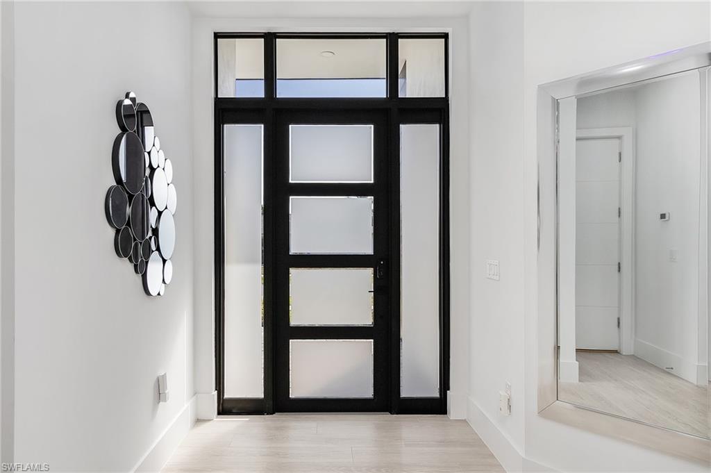 MARCO BEACH - Residential