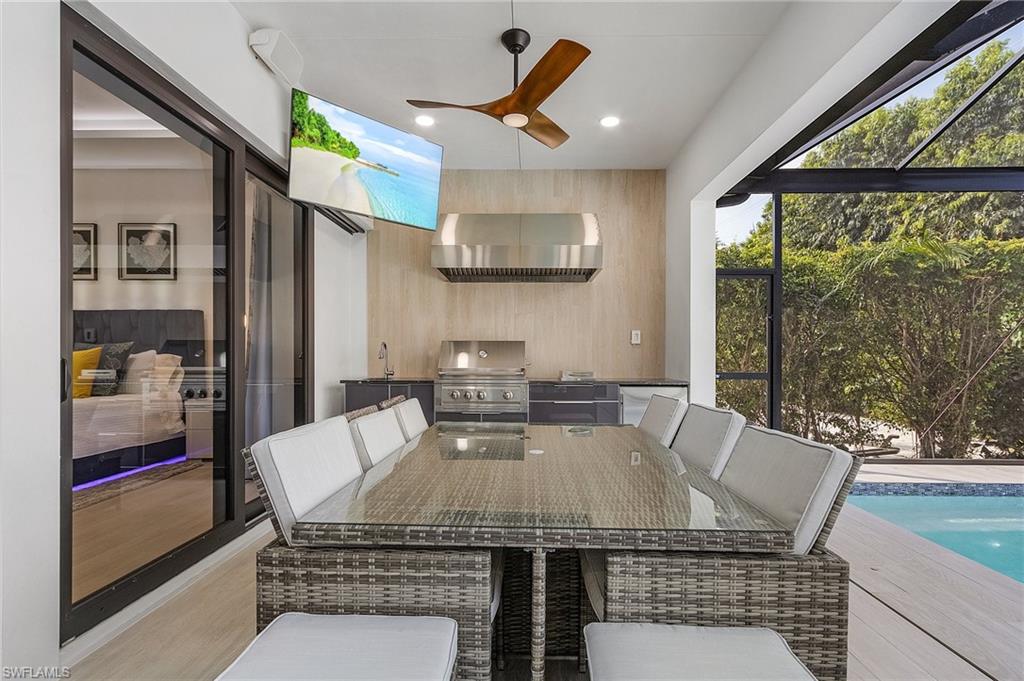 MARCO BEACH - Residential