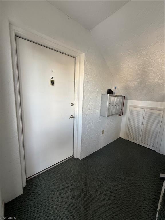 MYERLEE SQUARE CONDO - Residential Lease