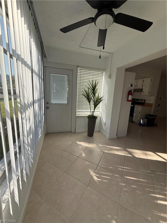 MYERLEE SQUARE CONDO - Residential Lease