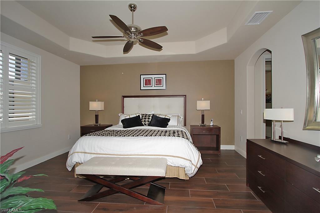 VISTA POINTE - Residential