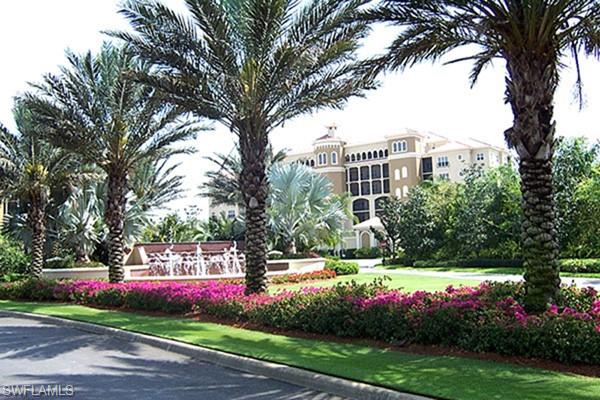 VISTA POINTE - Residential