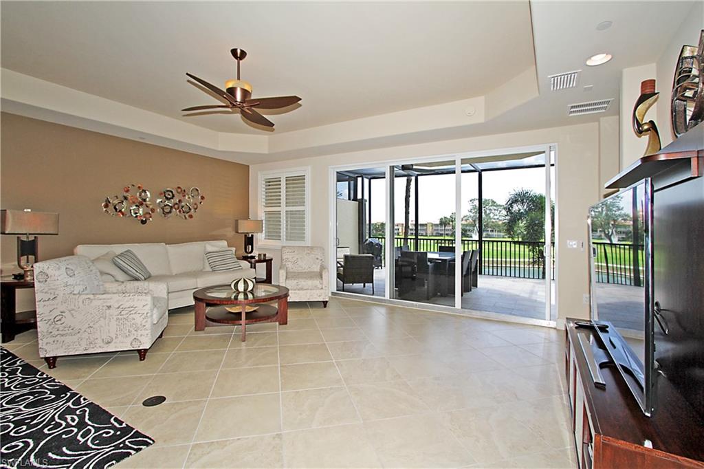 VISTA POINTE - Residential