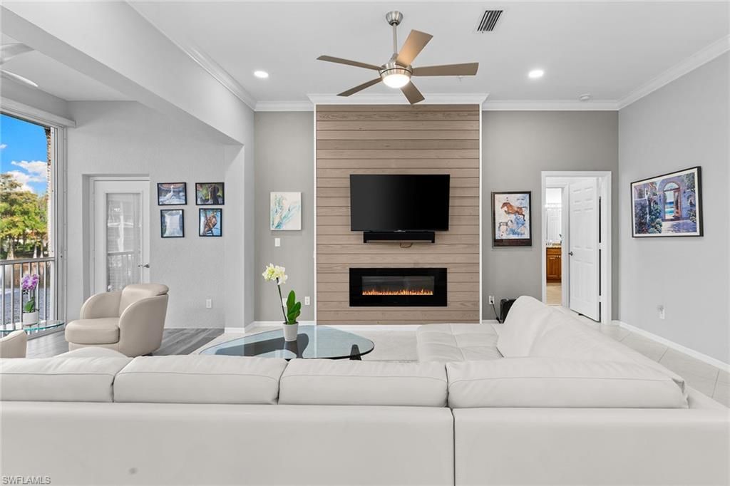 Photo of 1190 Egrets Walk CIR #201, NAPLES, FL 34108 (MLS # 225075628)