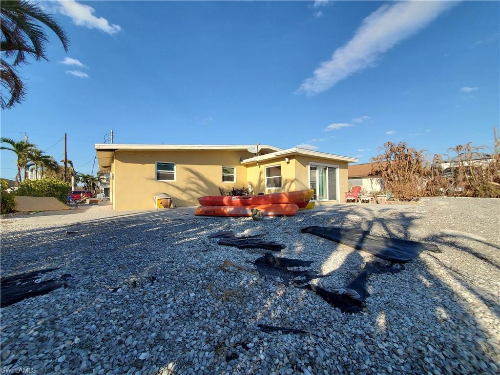 LAGUNA SHORES - Residential