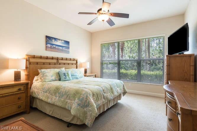 CARLTON LAKES - Residential