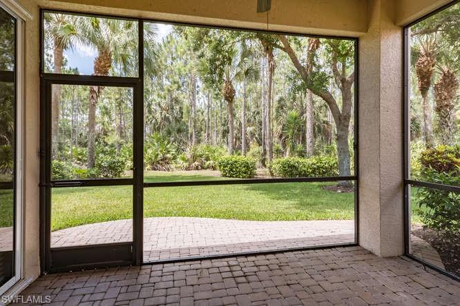 CARLTON LAKES - Residential