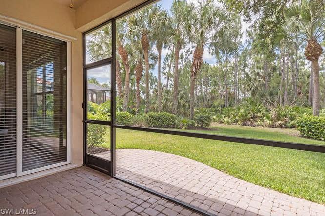 CARLTON LAKES - Residential