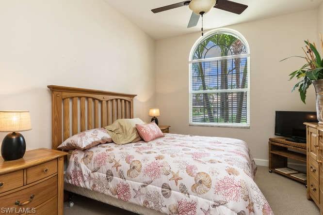 CARLTON LAKES - Residential