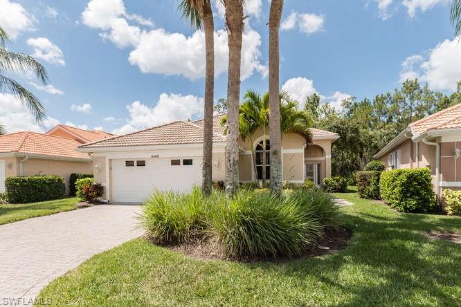 CARLTON LAKES - Residential