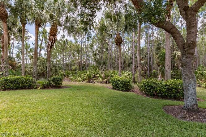 CARLTON LAKES - Residential