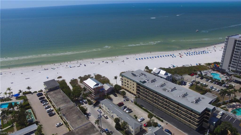 POLYNISIAN VACATION VILLAS - Residential