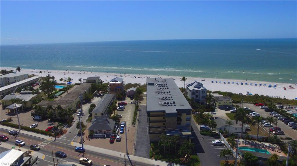 POLYNISIAN VACATION VILLAS - Residential