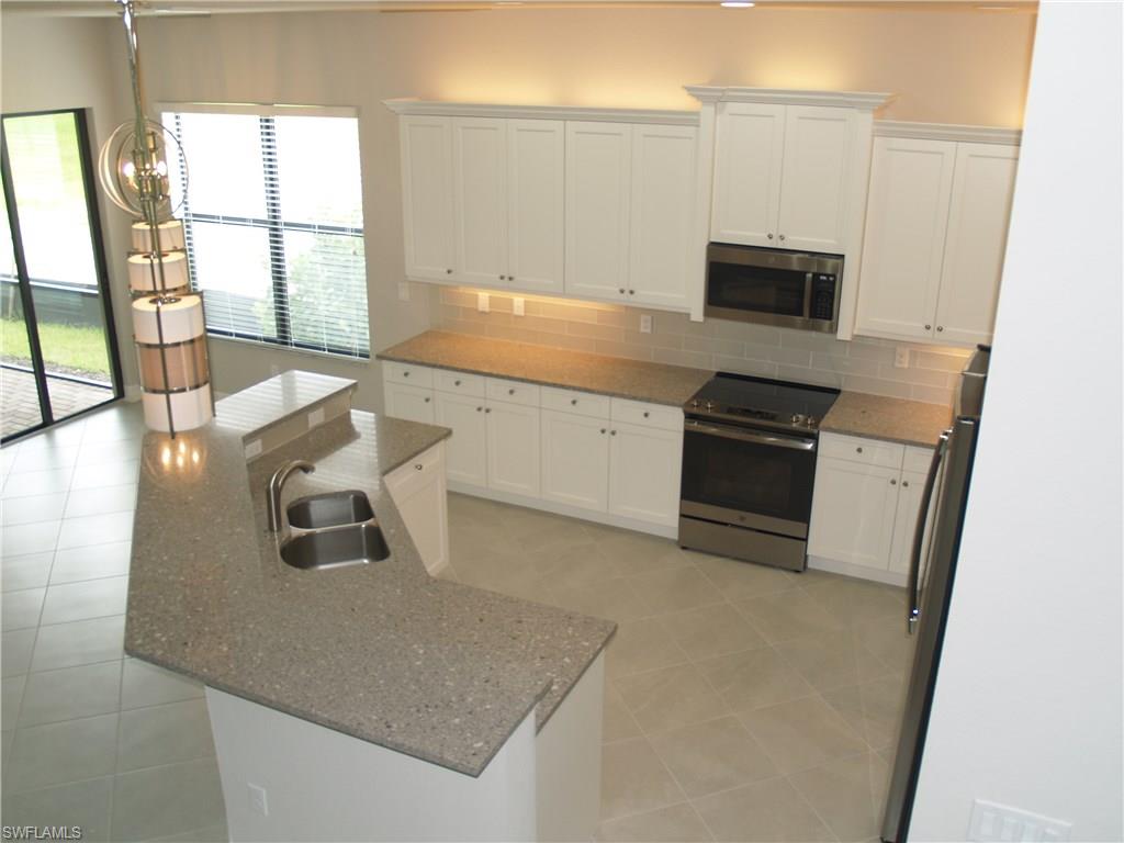 MARINA BAY - Residential