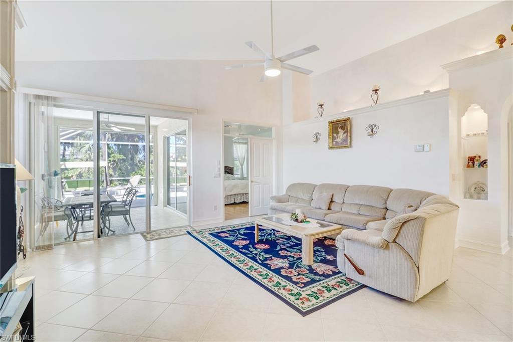 NAPLES PARK - Residential