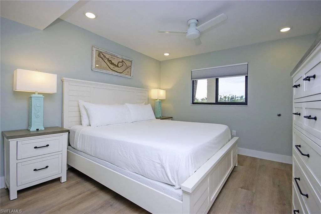 SANDALFOOT CONDOMINIUM - Residential