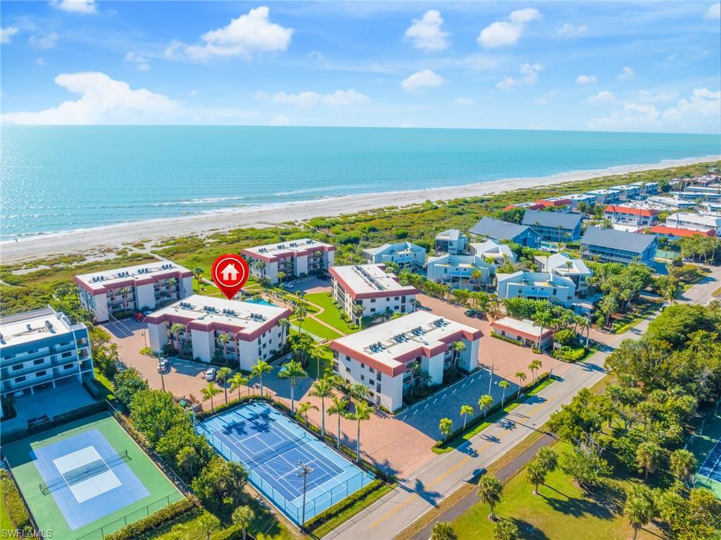 SANDALFOOT CONDOMINIUM - Residential