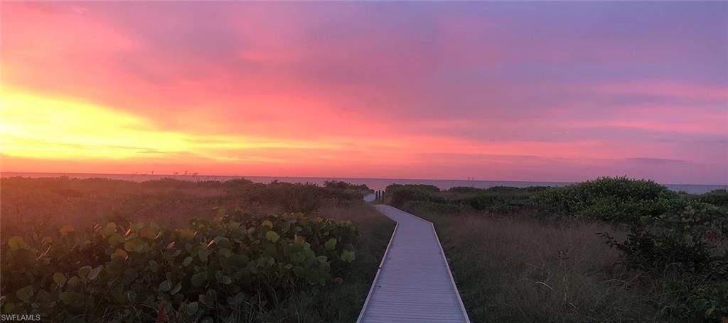 SANDALFOOT CONDOMINIUM - Residential