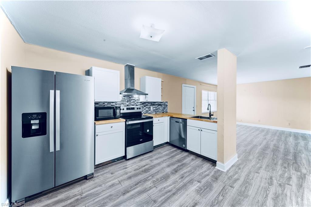 GLENBORO GROVES - Residential