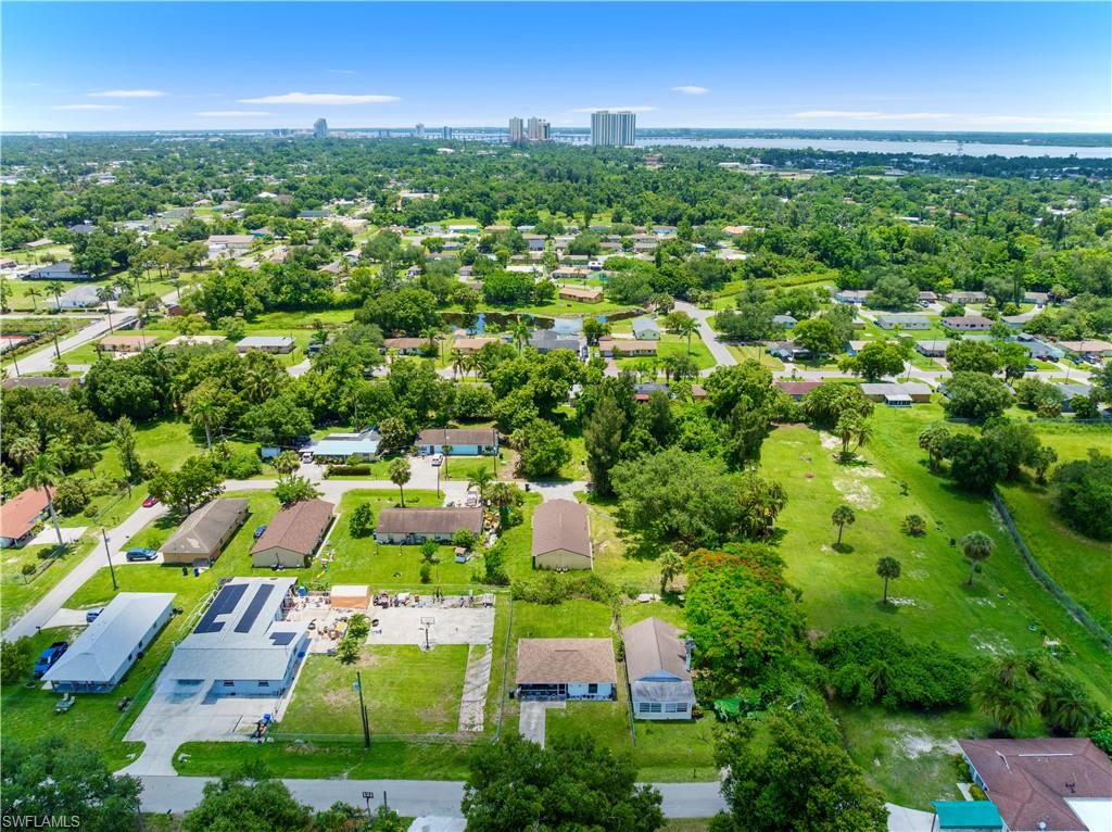 GLENBORO GROVES - Residential