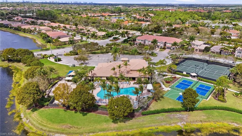 MARBELLA LAKES - Residential