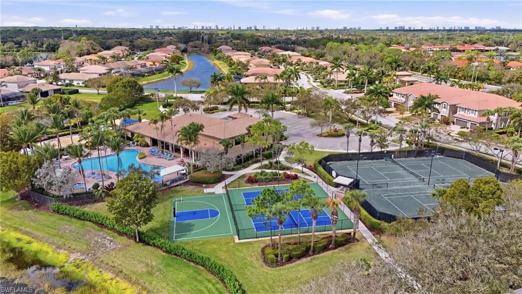 MARBELLA LAKES - Residential