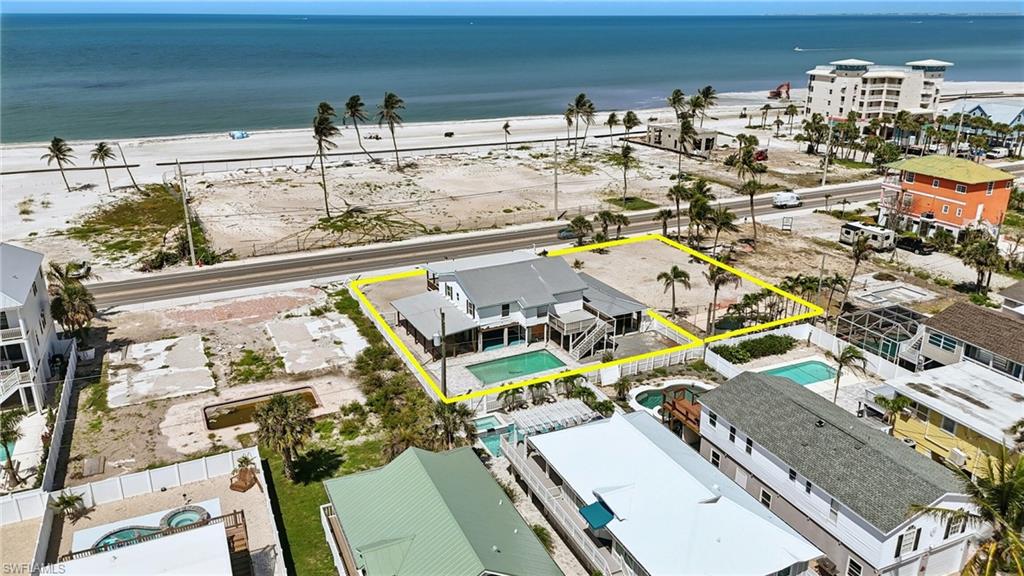 5557 Estero BLVD