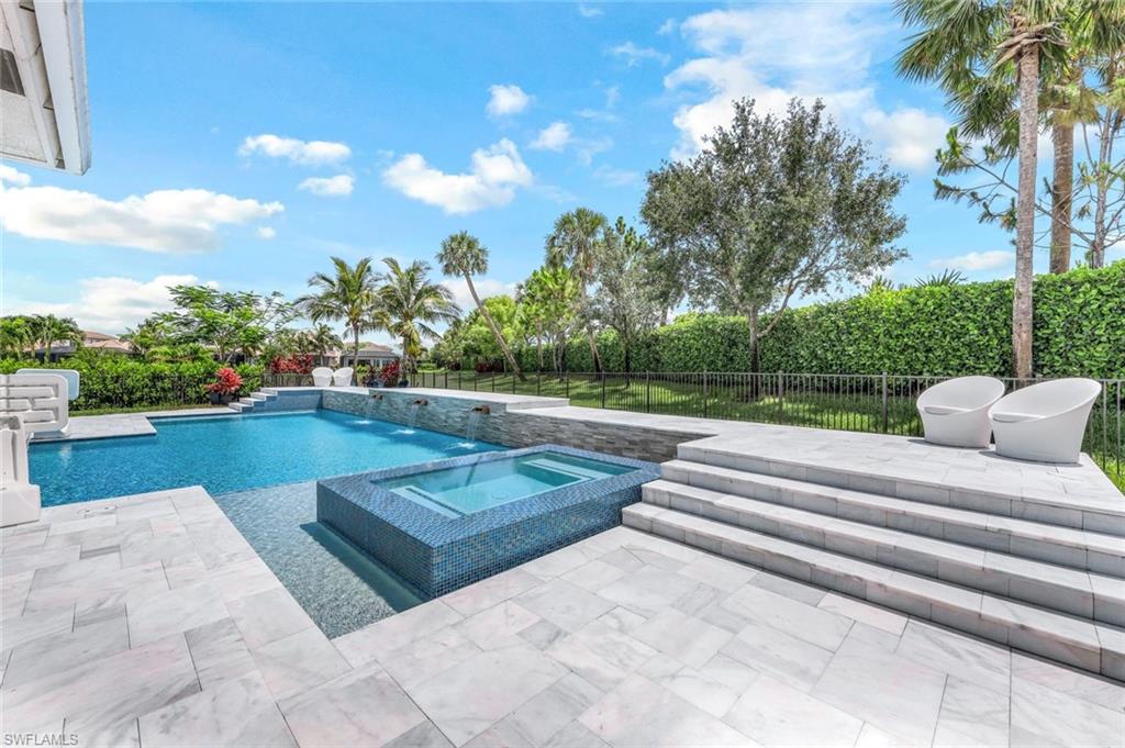 STONECREEK - Residential