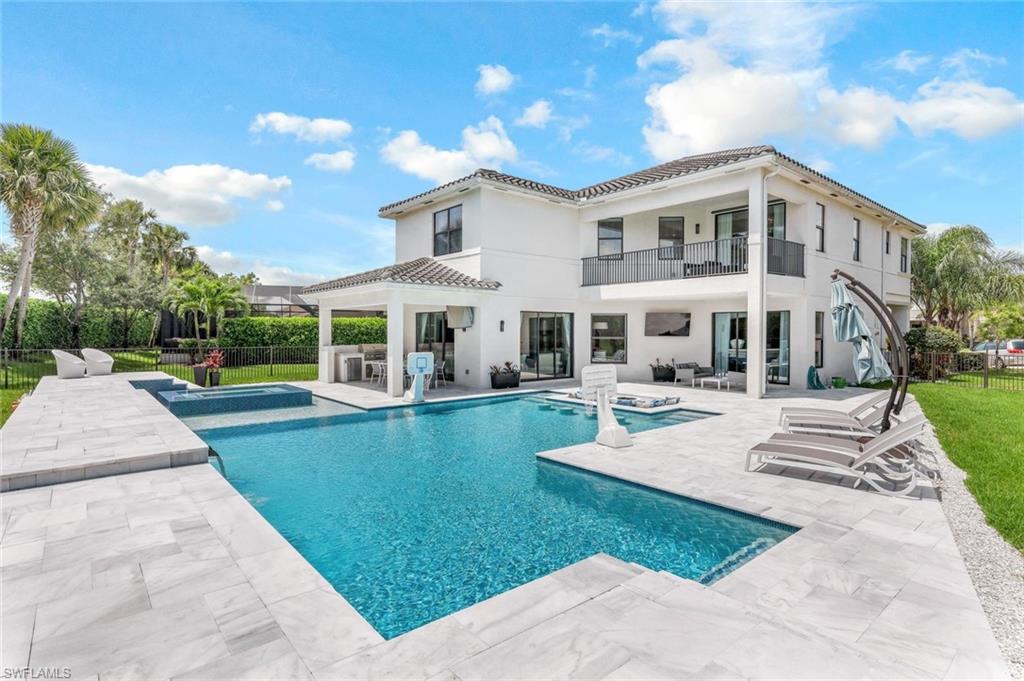 STONECREEK - Residential