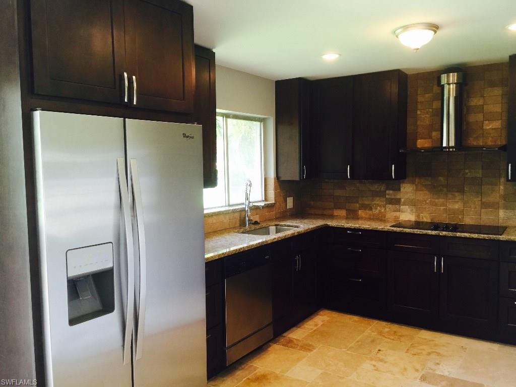 FORT MYERS SHORES - Residential