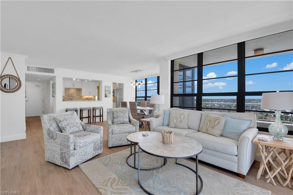 SOUTH SEAS - Residential