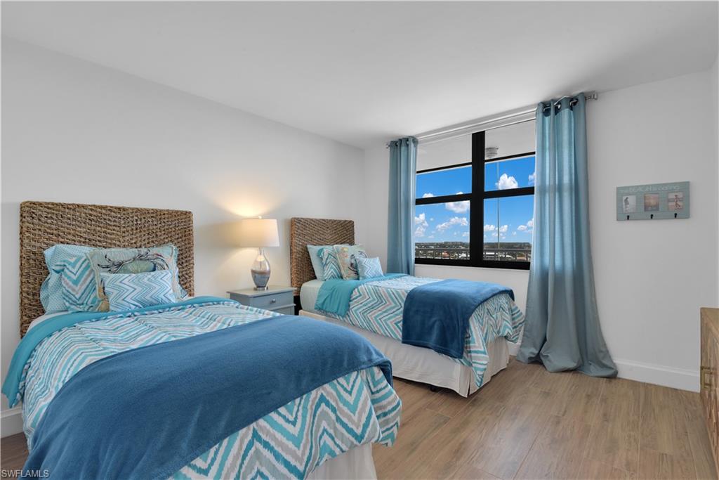 SOUTH SEAS - Residential