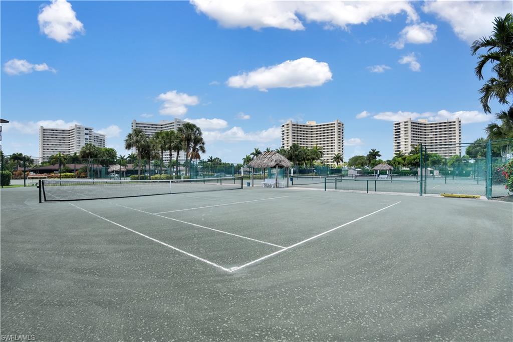 SOUTH SEAS - Residential