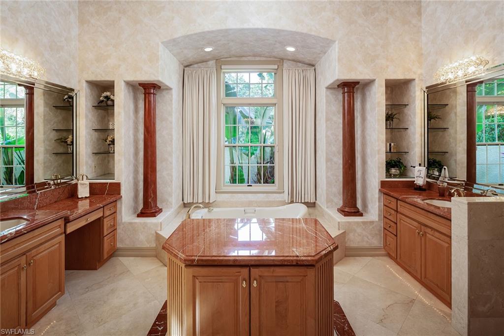 COLLIERS RESERVE - Residential