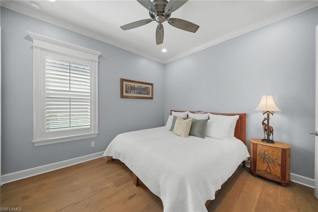 ESPLANADE - Residential