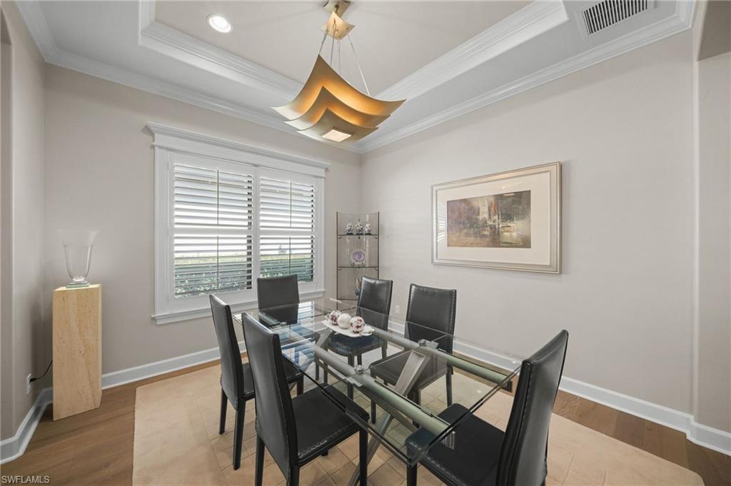 ESPLANADE - Residential