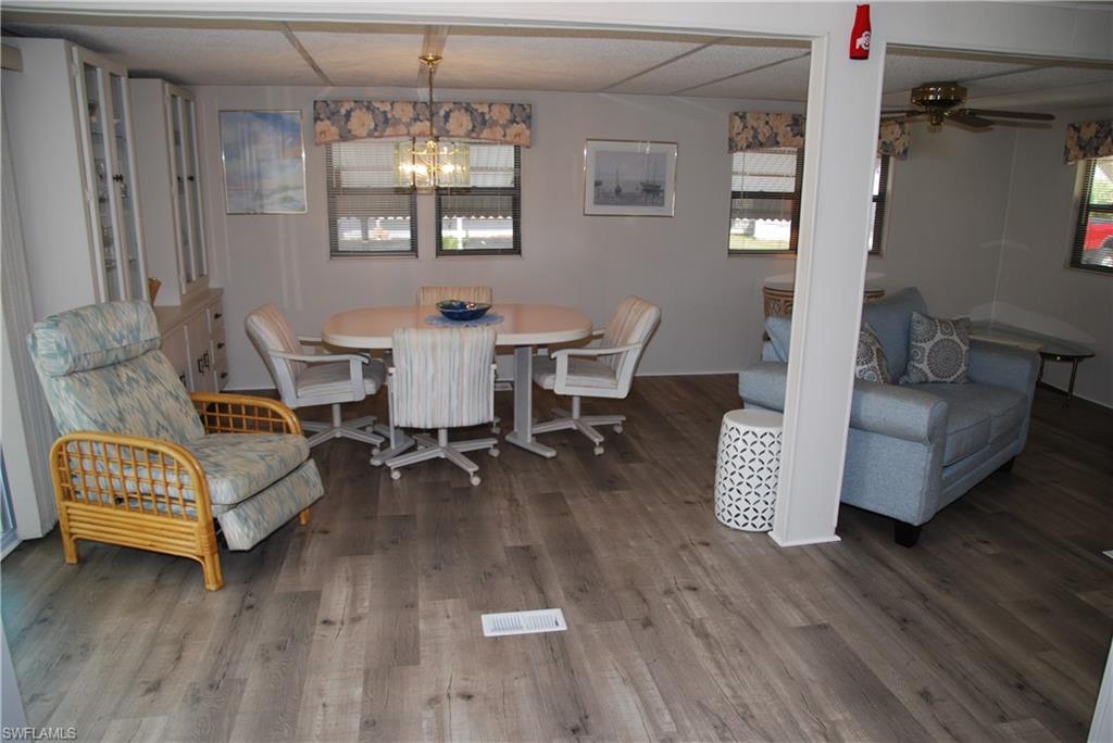 SIX LAKES COUNTRY CLUB - Residential