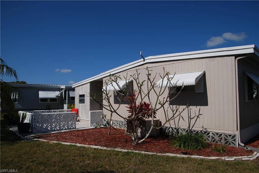 SIX LAKES COUNTRY CLUB - Residential