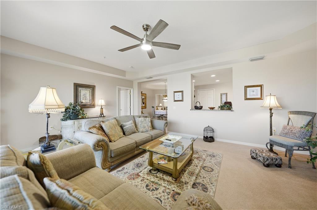 FOUNTAIN COURT - Residential