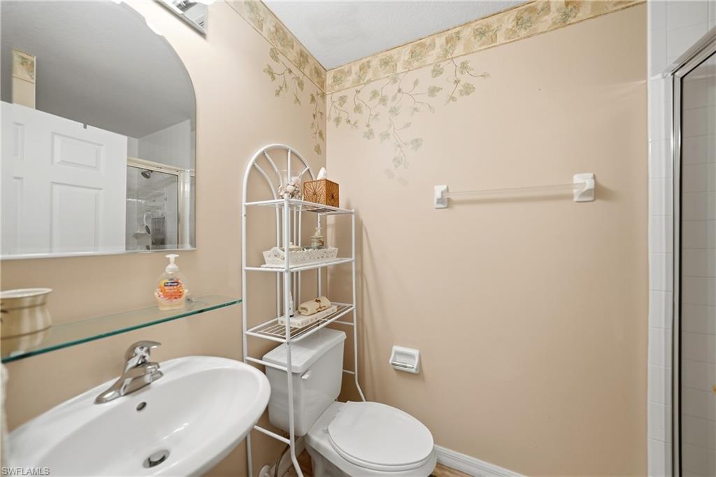 FOUNTAIN COURT - Residential