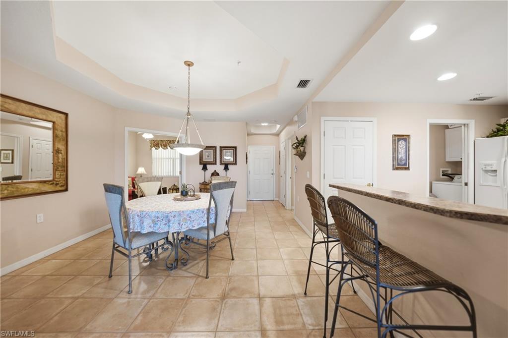 FOUNTAIN COURT - Residential