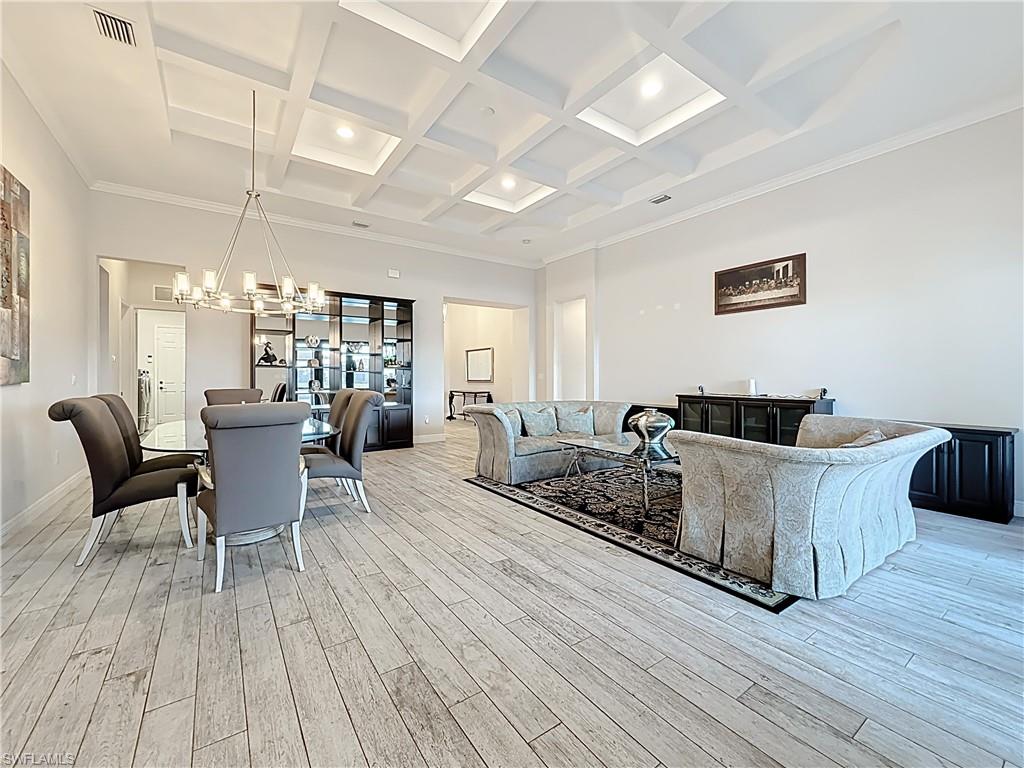 MAPLE RIDGE - Residential