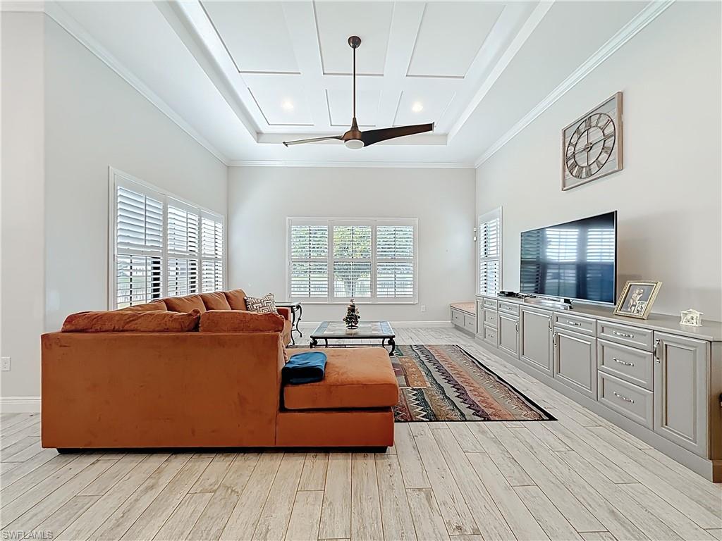 MAPLE RIDGE - Residential