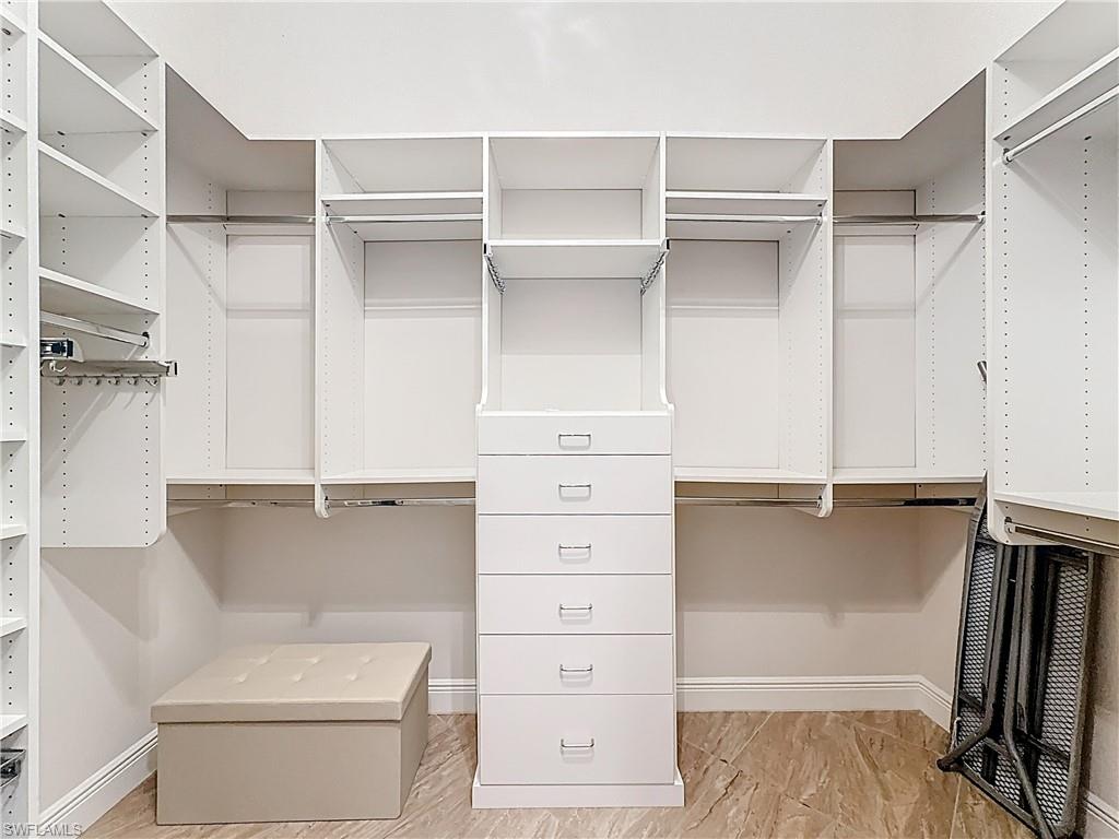 MAPLE RIDGE - Residential