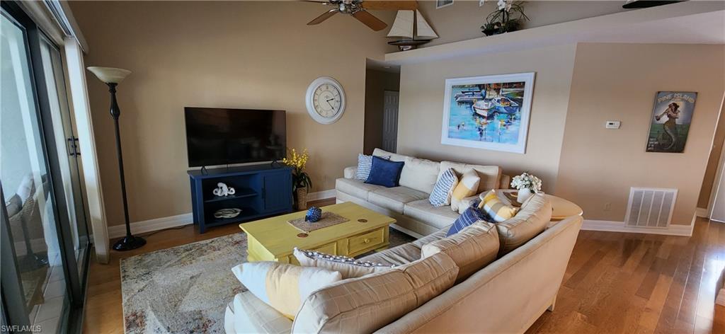 FOUR WINDS MARINA NORTH CONDO - Residential