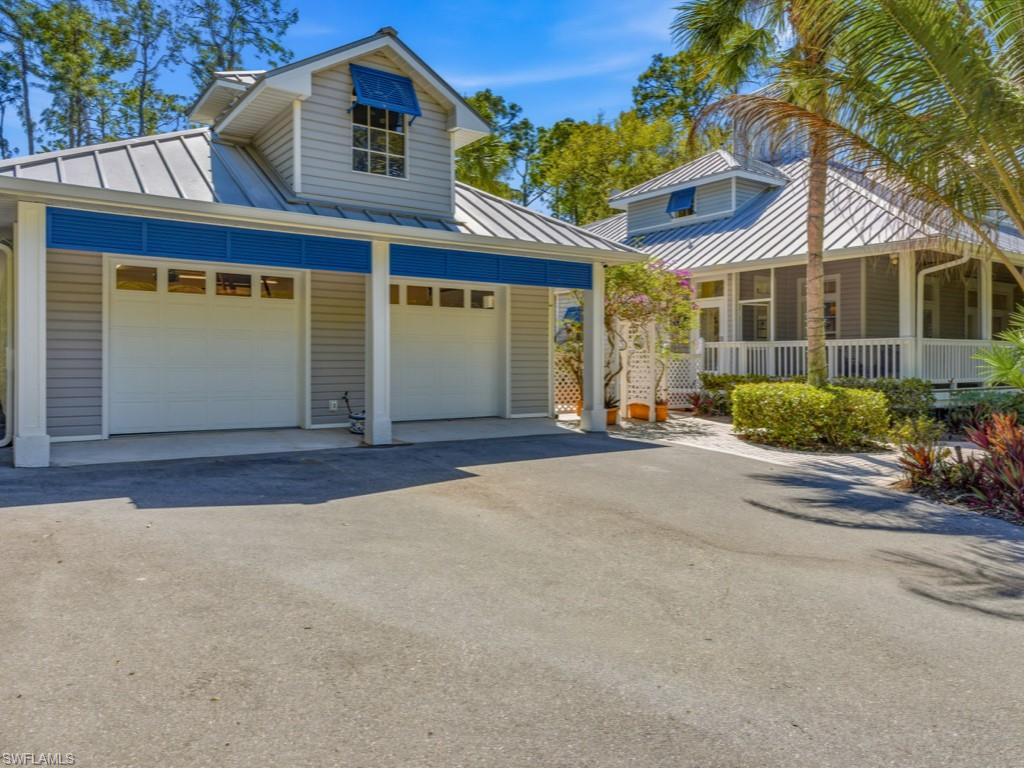 LIVINGSTON WOODS - Residential