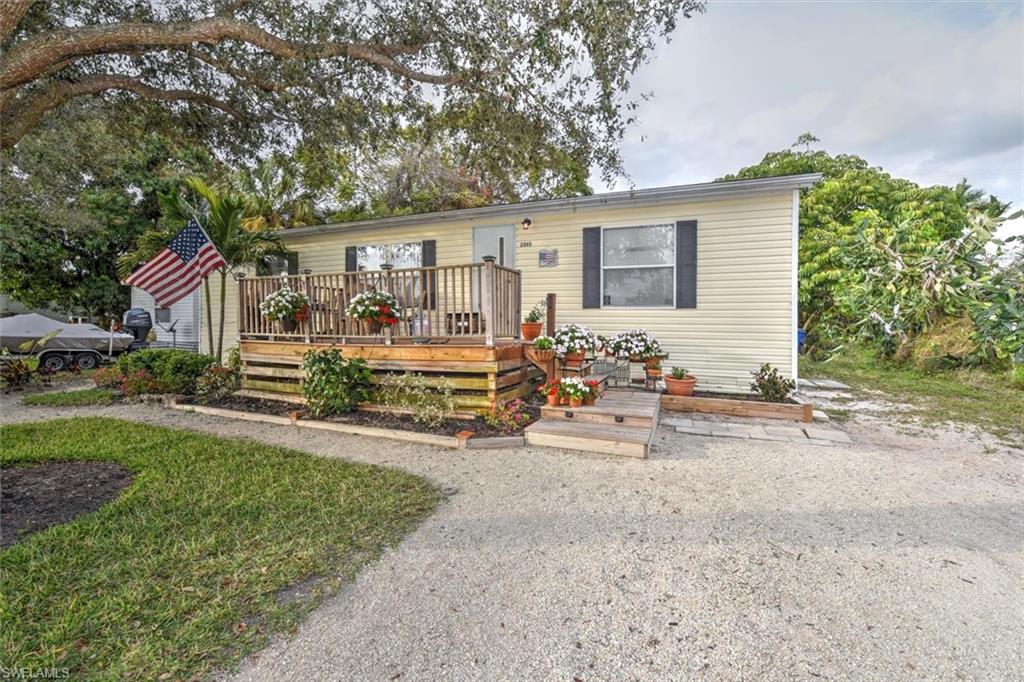 SOUTHSIDE TRAILER VILLAGE - Residential