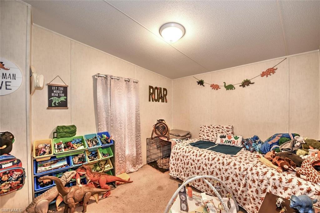 SOUTHSIDE TRAILER VILLAGE - Residential